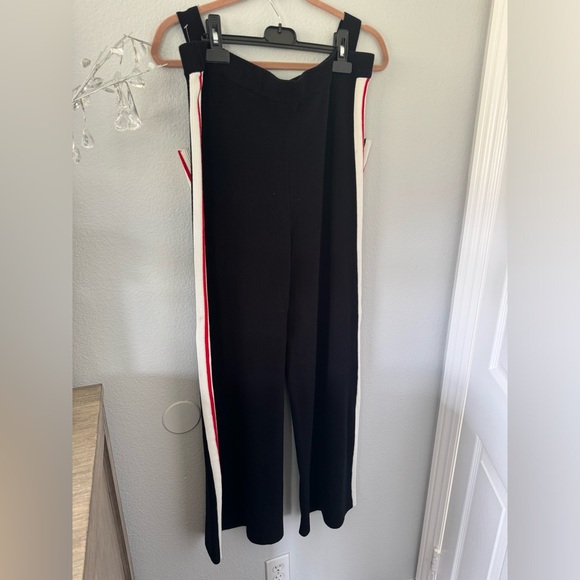 House of Harlow 1960 knit 2 piece set. Tank & Pants. Size large. BLACK. NWT - Picture 5 of 5